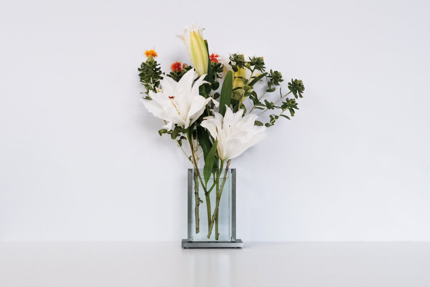 Timeless Vase - Vertical (Small)